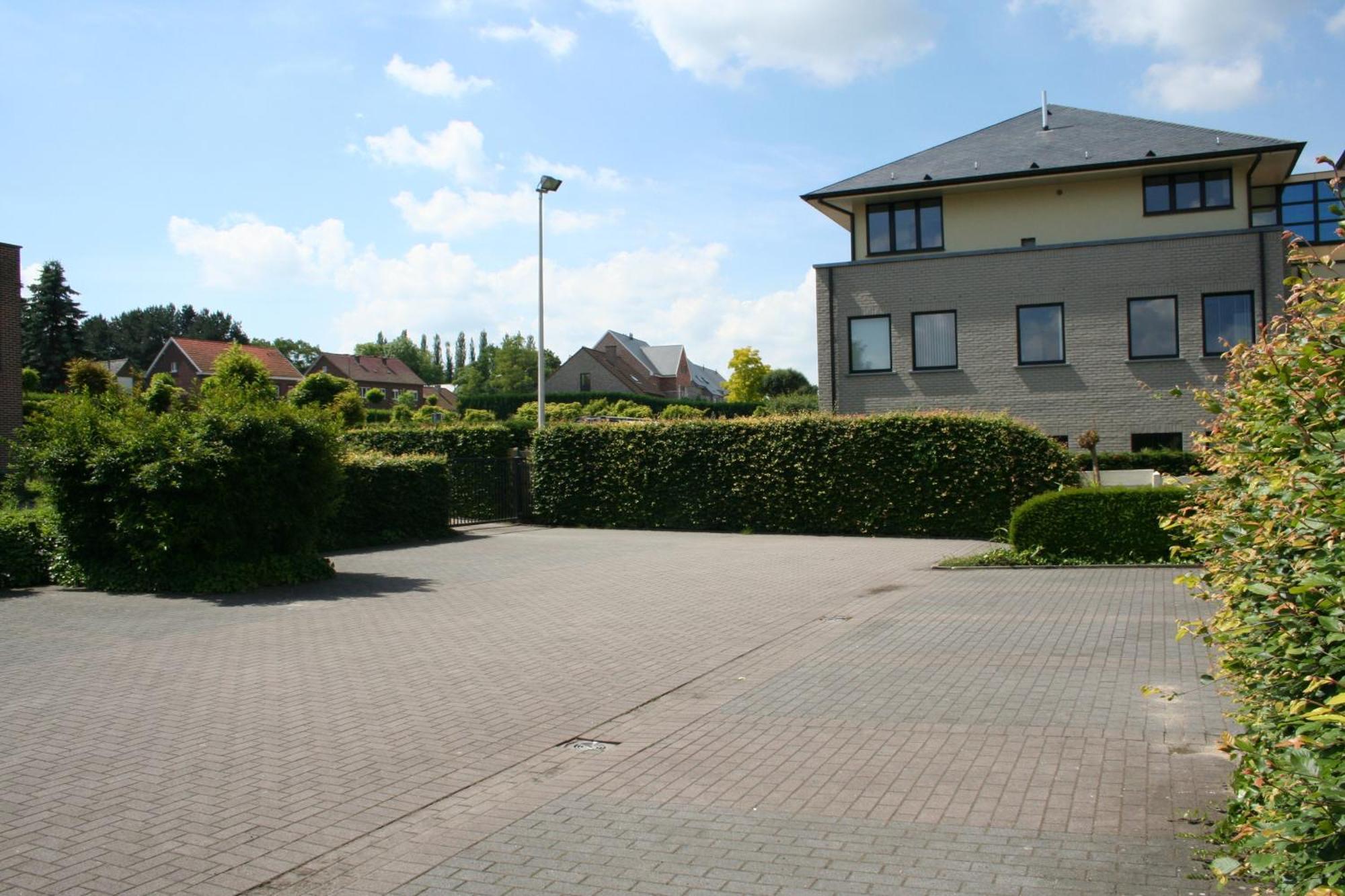 Hotel & Apartments Bibois Leuven Oud-Heverlee Exteriör bild